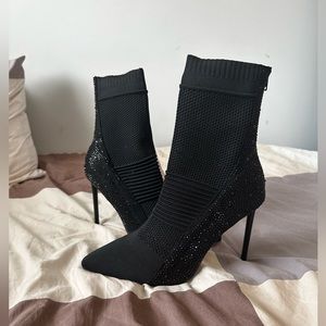 Rouge high heel booties